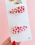 2PK ALMOND CLIPS: leo love