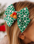 BLOOM CLIP: green eyelet wreath