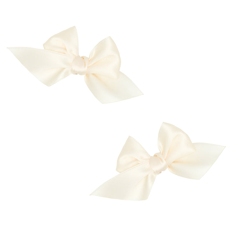 2PK SATIN BABY BLOOM CLIPS: cream