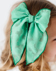 POINTED BIG BELLE CLIP: clover fields