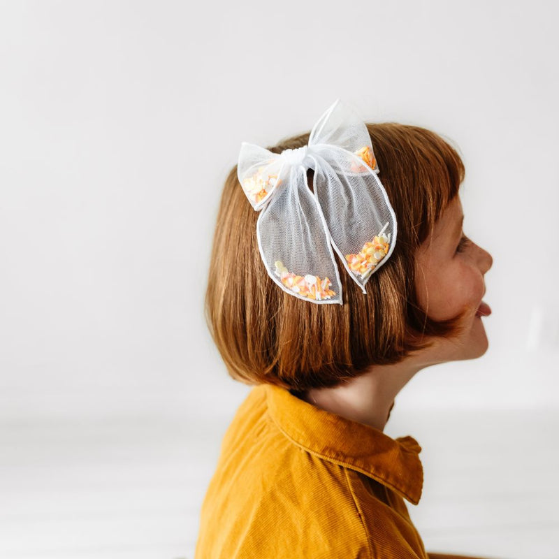 SHAKER BELLE CLIP: candy corn