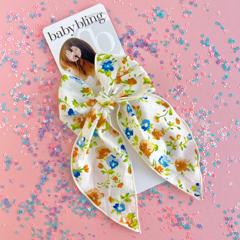 POINTED BIG BELLE CLIP: annie