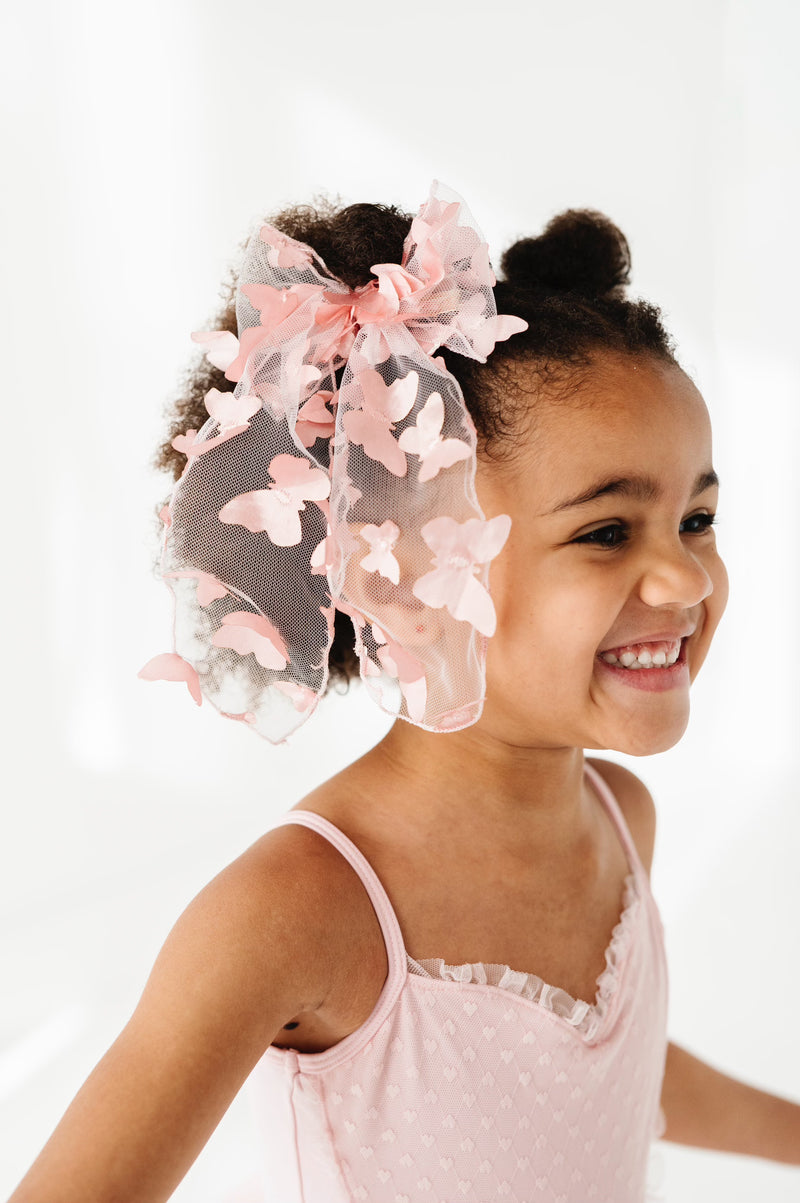 BIG BELLE CLIP: rose quartz butterfly