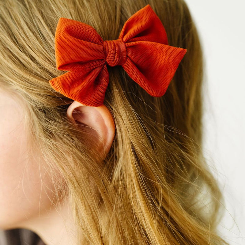 2PK TULLE BABY BLOOM CLIPS: clay