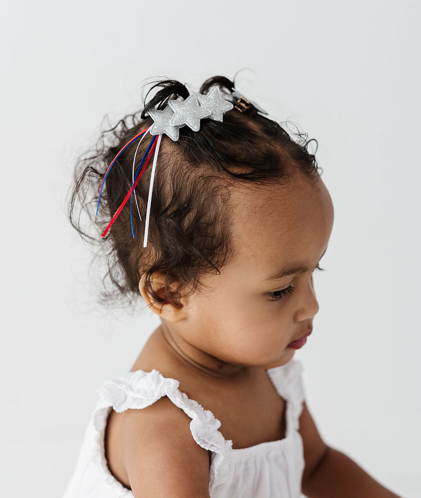 2PK NOVELTY SHOOTING STAR CLIPS: silver / red, white &amp; blue