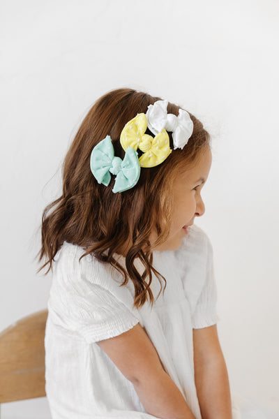 2PK BABY SHAB CLIPS: meringue dot