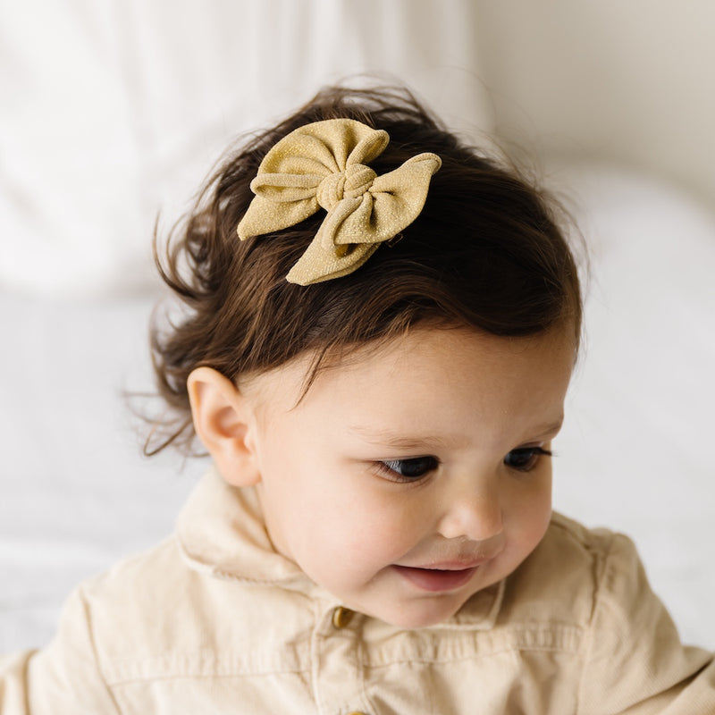 2PK METALLIC BABY DEB CLIPS: light metallic gold