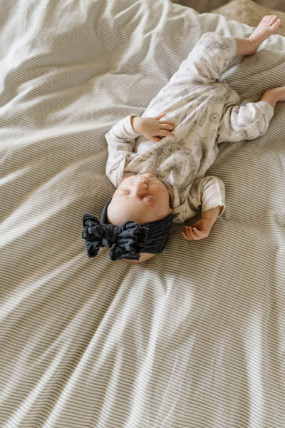 Soft Waffle Knit Nylon FAB-BOW-LOUS Headband One Size: charcoal-Baby Bling Bows