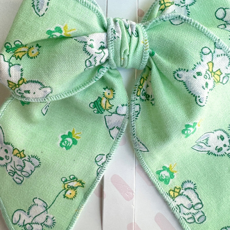 BIG BELLE CLIP: vintage stuffies